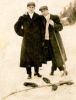 Antoine Lavoie hockeyeur 1909
et son ami ... Schultz Antoine Lavoie hockeyeur 1909
et son ami ... Schultz